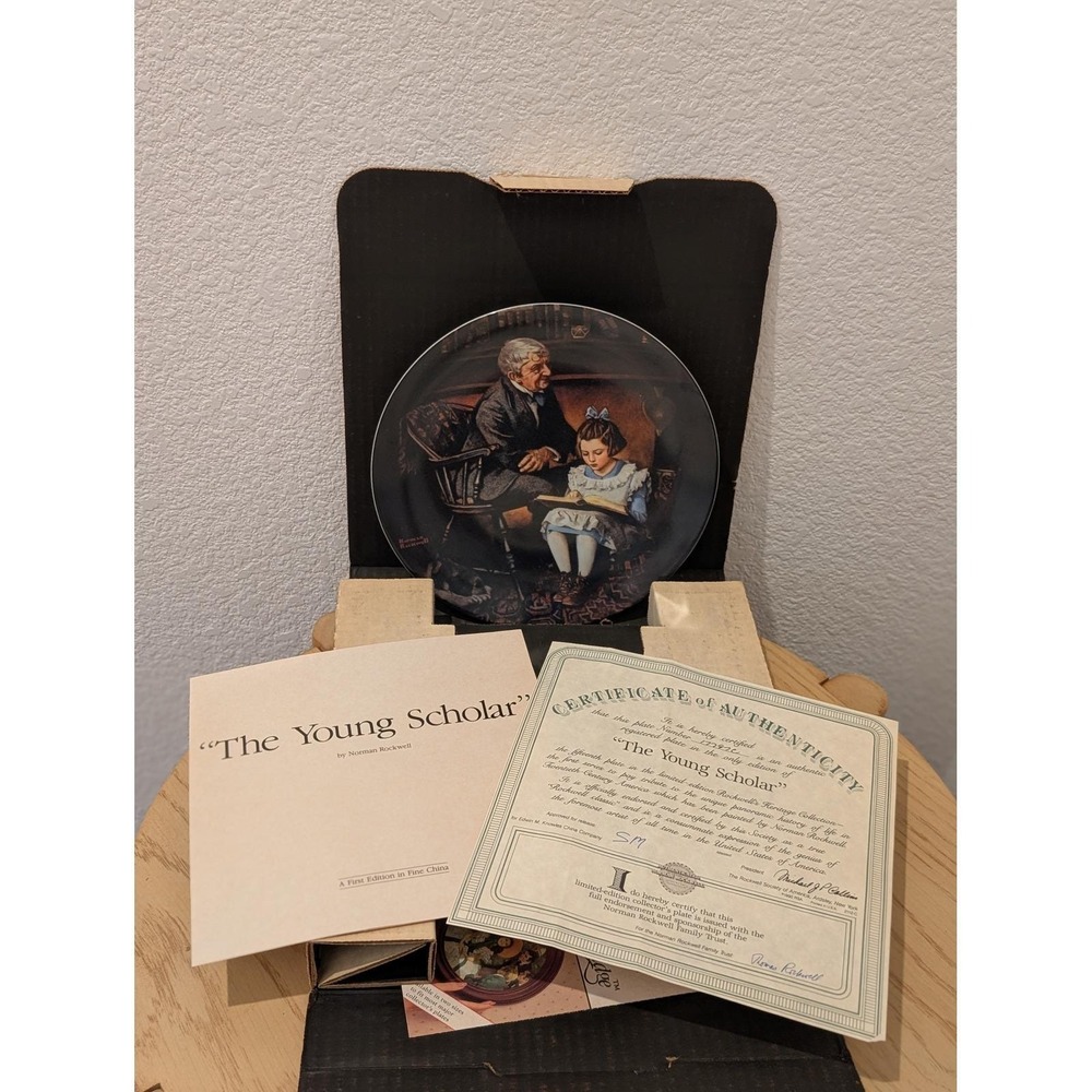 Norman Rockwell "The Young Scholar" Heritage Collection COA - Picture 2 of 5